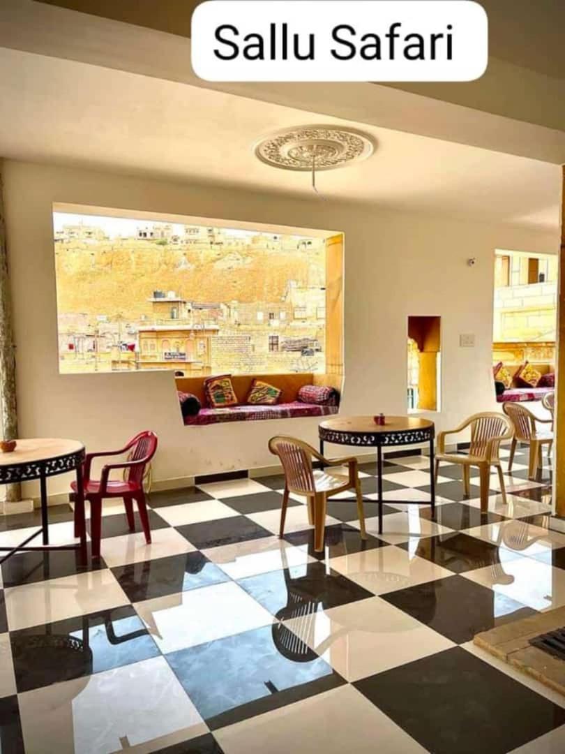 Hotel Sallu Safari ジャイサルメール エクステリア 写真