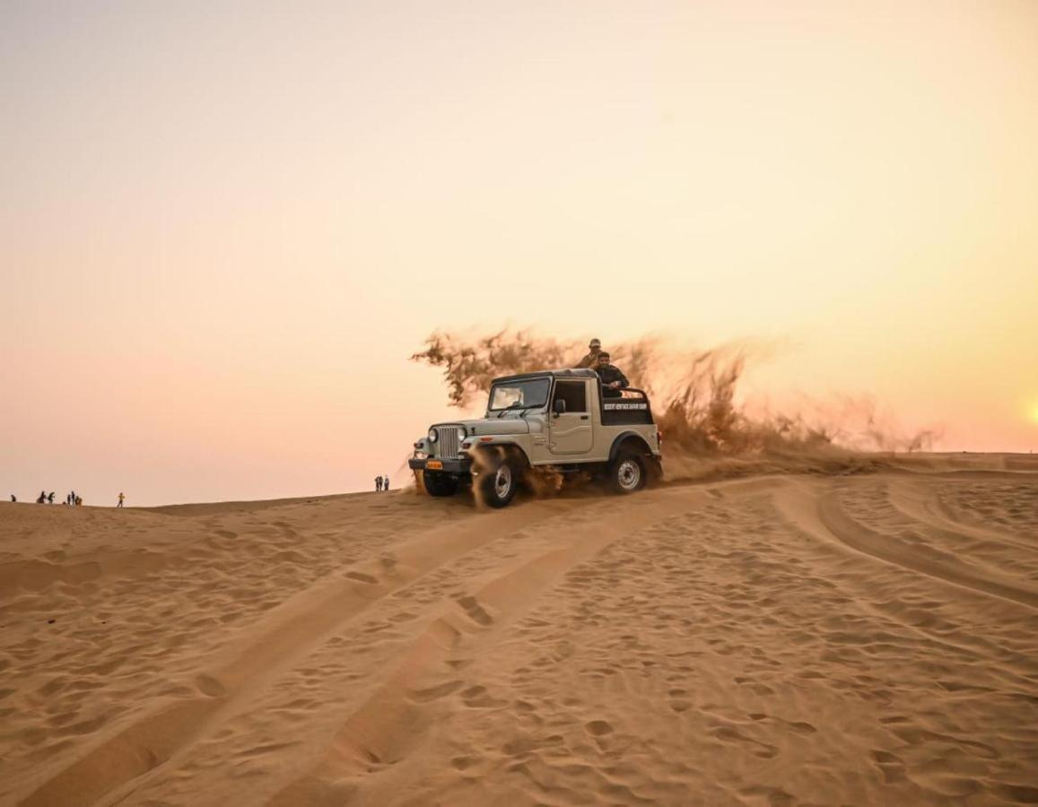 Hotel Sallu Safari ジャイサルメール エクステリア 写真